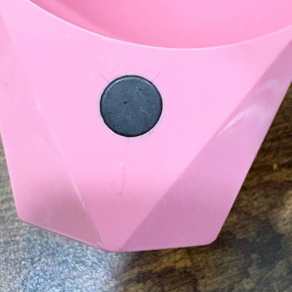 Vintage 1950s Crown Corning Retro Magnetic Pink Measuring Cups Set of 4 MCM - Picture 5 of 12